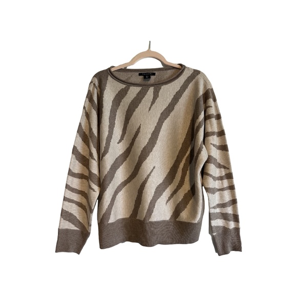 Tahari Sweaters - TAHARI Sweater Women's Beige Zebra Print Crew Neck Pullover Large
